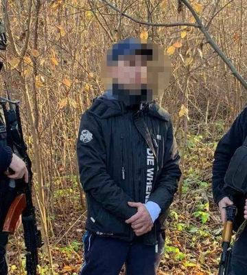 Поліцейські затримали у Львові 18-річного закладчика наркотиків