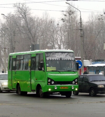 Майже третина відновила курсування: які автобусні маршрути діють у Харківській області