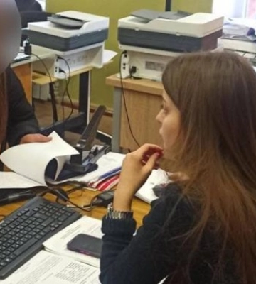 Мешканка Харківщини повернулася з евакуації та почала працювати на ворога