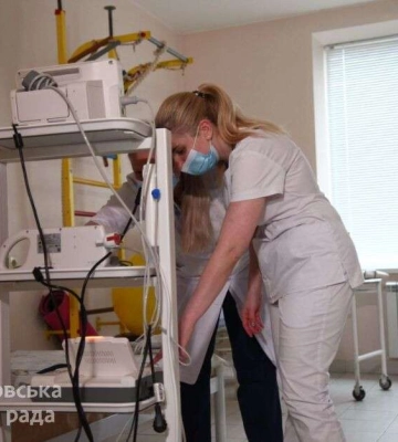 Попри блекаут дніпровські лікарі допомогли з’явитись на світ 29 немовлятам