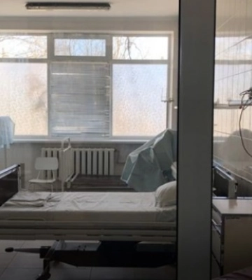 Пациентов херсонских больниц эвакуировали из-за обстрелов