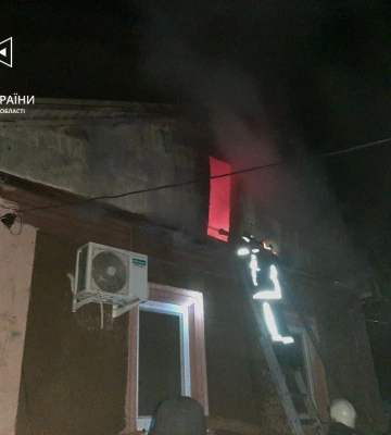 На Стрийщині спалахнула пожежа в дерев’яному житловому будинку