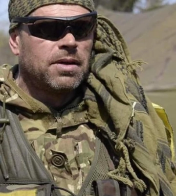 Завтра у Чернівцях зустрінуть легендарного Валерія Красняна, який загинув на війні