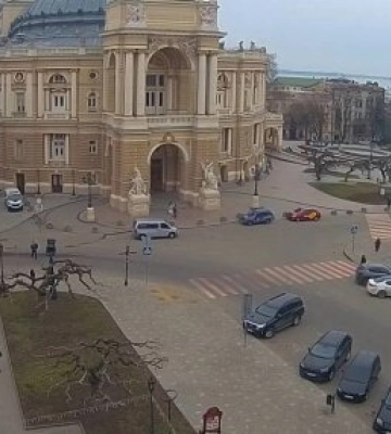 Завищували ціни на військові товари: блогерка поділилася інсайдами навколо одеських справ Віктора Кузнєцова та Юрія Савченка