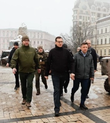 Премьер Польши прибыл с визитом в Киев