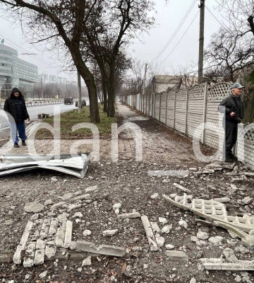 Донецк под обстрелом: На улице Артема погиб мужчина, ранена женщина
