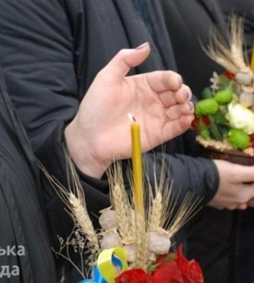 У Дніпрі вшанували пам’ять жертв Голодоморів