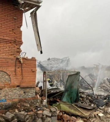 У прокуратурі показали наслідки ракетного удару по Дніпру