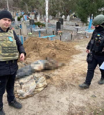 На Харківщині ексгумували тіло залізничника, якого росіяни розстріляли під час окупації