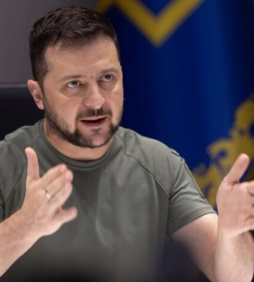 Зеленський переконаний, що у Польщі впала ракета РФ. Вимагає участі у розслідуванні