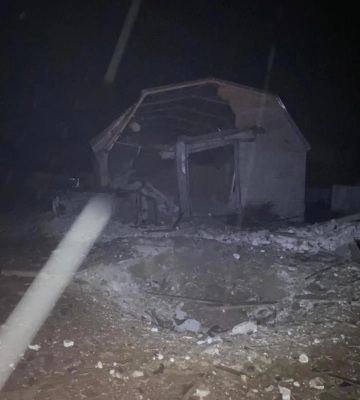 Рашисти вночі обстріляли агропідприємство у передмісті Запоріжжя