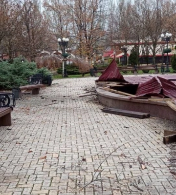 У Донецьку під обстріл потрапив центр міста у районі бульвару Пушкіна