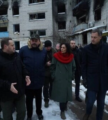Премьер-министр Бельгии Де Кроо посетил Бучу и Бородянку. ФОТОрепортаж