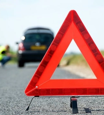 У Латвії автобус з українськими військовими потрапив у ДТП — є постраждалі