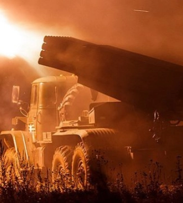 російські війська після відступу обстрілюють Херсон з «Градів» - Міноборони Британії