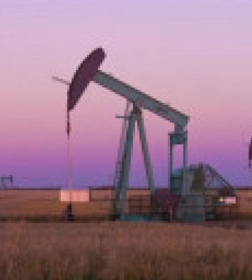 Нафта дешевшає на тлі побоювань щодо попиту через COVID-протести в Китаї