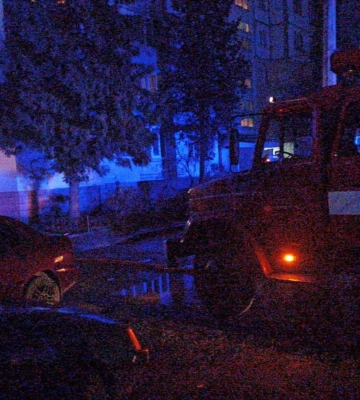 Під час пожежі у Франківську із вікна восьмого поверху вистрибнув чоловік