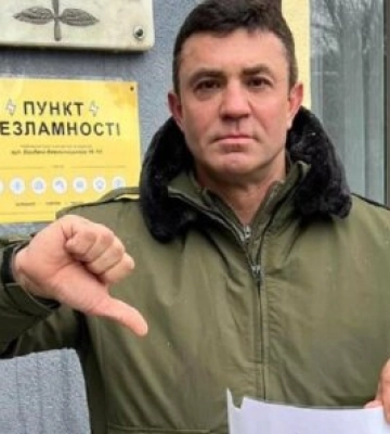 Боєць &quot;закарпатських котлів&quot; Микола Тищенко у столиці взявся паплюжити &quot;Пункт незламності&quot;