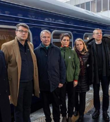 До Києва приїхали глави МЗС одразу 7 країн