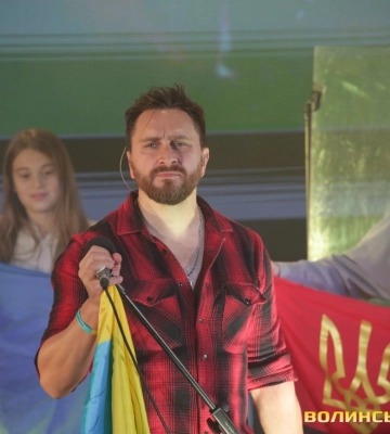Подарували світло: музиканти гурту «Скай» виступили в Луцьку з благодійним концертом. Фото