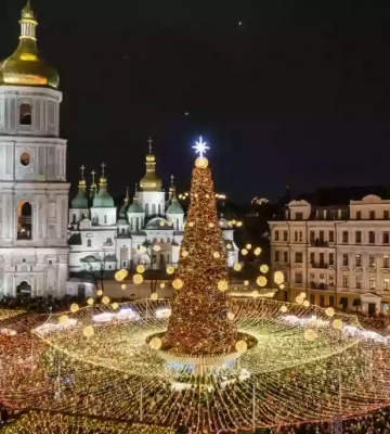 У різних районах Києва встановлять новорічні ялинки, проте концертів не буде - Кличко