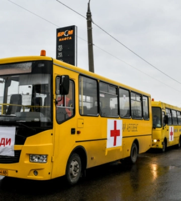 На Херсонщині запрацював штаб, який допомагає населенню евакуюватися з регіону
