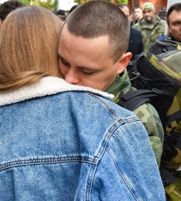 Власти Сахалина решили отправлять на войну матерей «мобиков», чтобы отправленные на убой сыновья хорошо питались