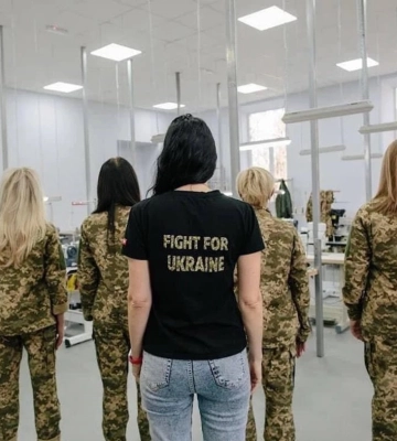 У Львові пошили перші зразки жіночої військової форми 
