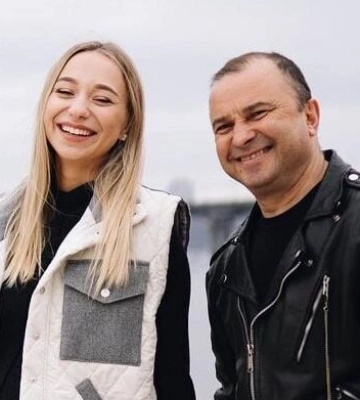 &quot;Она не права. Я ехала по главной&quot;. Жена Павлика в Киеве попала в ДТП
