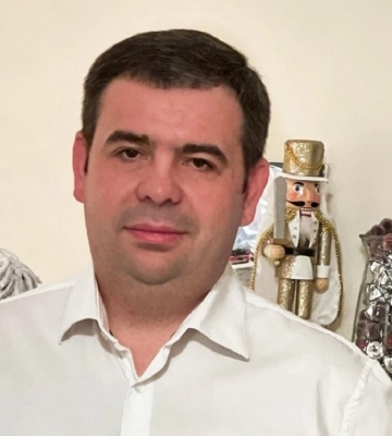 Депутата Львівської облради, що ще в березні виїхав з України, урешті позбавили мандата