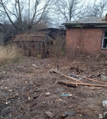 На Донеччині за добу ворог обстріляв 15 населених пунктів