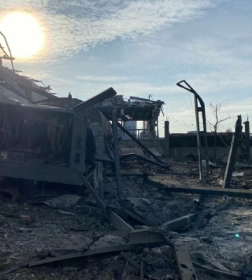 Терористи поцілили у приватне підприємство у Дніпрі: як виглядає місце прильоту