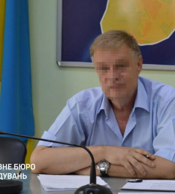 Заступникові міського голови Херсона світить 12 років за співпрацю з ворогом (фото, відео) 