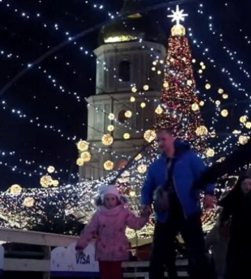 Yasno запевняє, що новорічна ялинка в Києві буде «максимально енерговідповідальною»