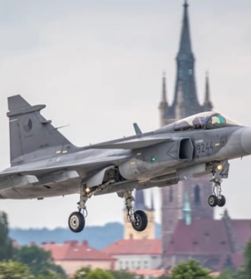 Депутат Риксдагу закликає дозволити Україні продаж винищувачів SAAB JAS 39 Gripen