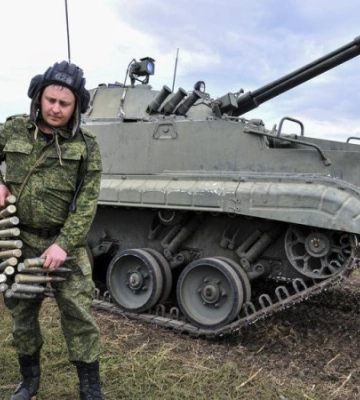 Херсонську обласну  клінічну лікарню обстріляли російські військові