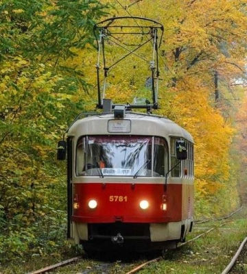 Проблемы с энергоснабжением: в Днепре 30 ноября не будут работать трамваи и троллейбусы