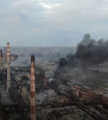 В меткомбинате в Мариуполе обустраивают военные базы, а &quot;Азовсталь&quot; режут на металлолом, - Андрющенко