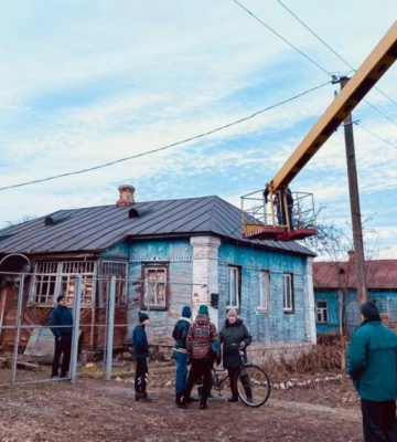 У чотирьох громадах Сумщини російські обстріли пошкодили електролінії