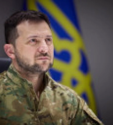 Ситуація на фронті складна — Зеленський