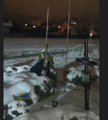 Поліція відкрила справу через наругу над військовими могилами у Львові
