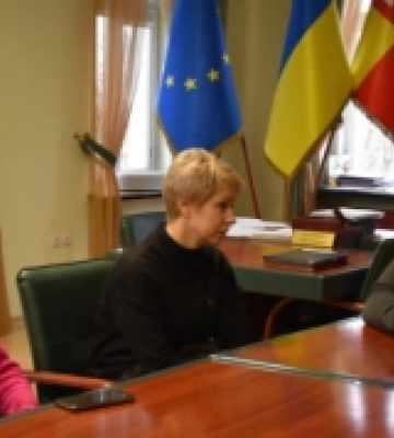 Ігор Поліщук та Ірина Чебелюк зустрілися з дружинами полонених захисників «Азовсталі»