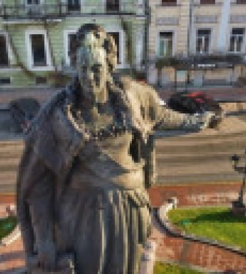 Міська рада Одеси визначилася, що робитиме з монументом Катерині II: відомі результати голосування
