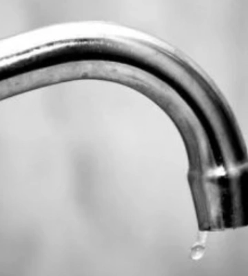 В домах херсонцев начинает появляться централизованное водоснабжение - ОВА