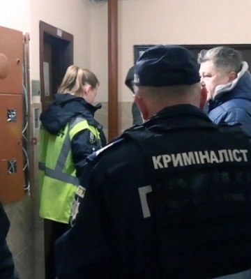 В Киеве мужчина совершил двойное убийство. Появилось видео