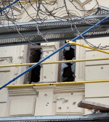 Російська армія вранці обстріляла Херсонський художній музей