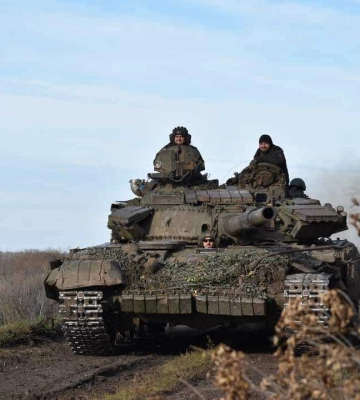 Війська РФ мінують інфраструктуру та знищують вежі стільникового зв’язку на Херсонщині, — зведення Генштабу ЗСУ