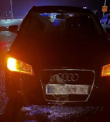 На трасі Львів-Краковець водійка Audi на смерть збила 66-річну жінку