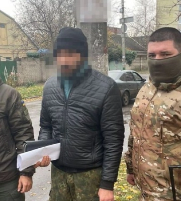 СБУ затримала двох поплічників ворога на Херсонщині, які викрадали українців до катівень. ФОТО
