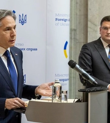 Украину берут в НАТО? О чем договорились в Румынии